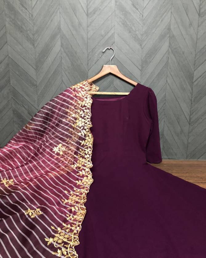 Estaa 15 Heavy Designer Festive Wear Long Anarkali Kurti With Dupatta Collection